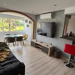 Luxury 3 Bedroom Perla Del Mar