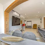 公寓 Luxury 3 Bedroom Perla Del Mar 阿德耶