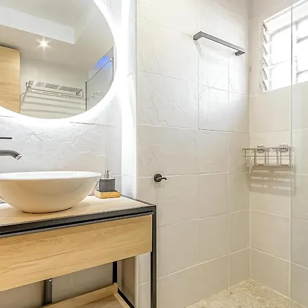 Luxury 3 Bedroom Perla Del Mar