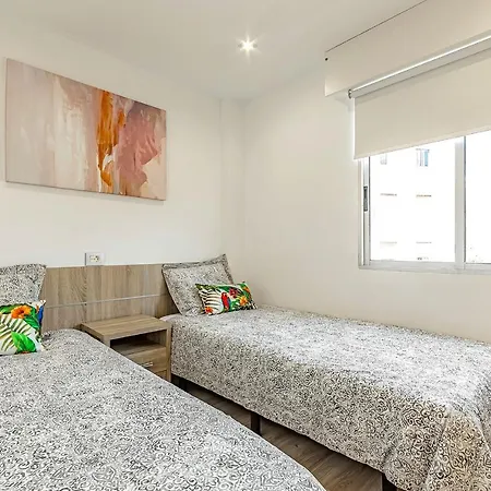 Luxury 3 Bedroom Perla Del Mar