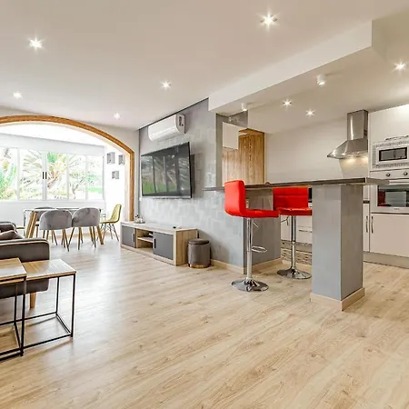 アパート Luxury 3 Bedroom Perla Del Mar
